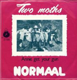 Normaal : Two Moths - Annie Get Your Gun